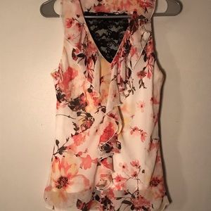 IZ Byer California Floral ruffle top